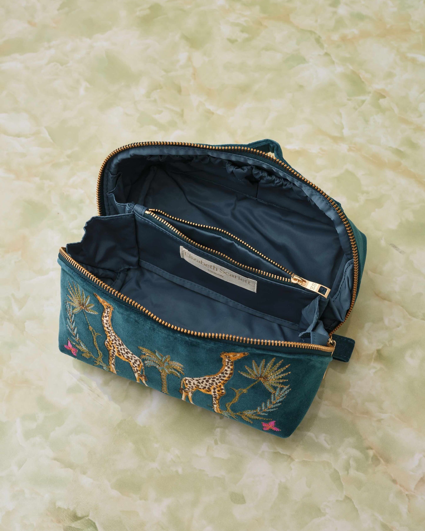 Rich Blue Makeup Bag -Giraffe-