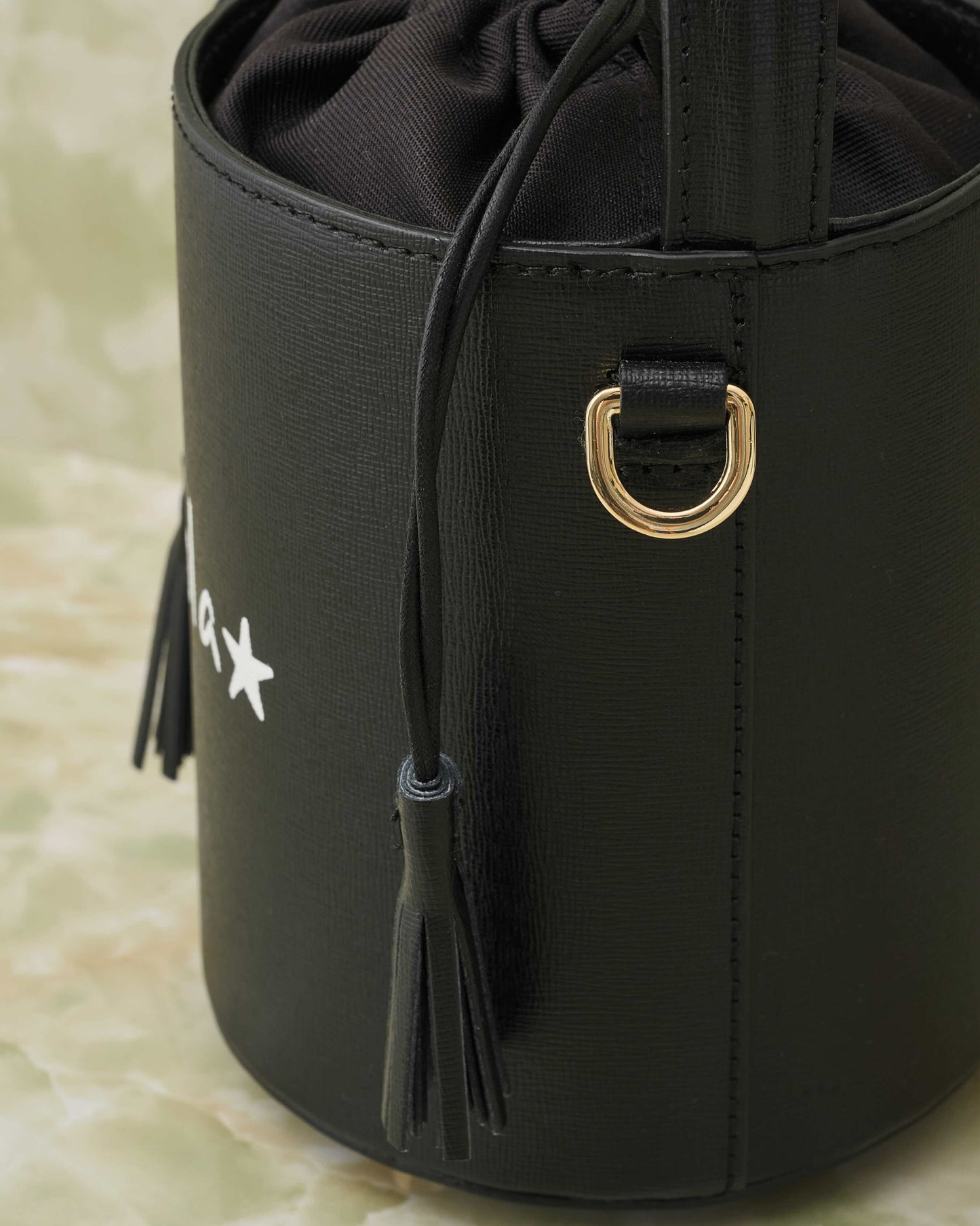 Bucket bag -Hola-