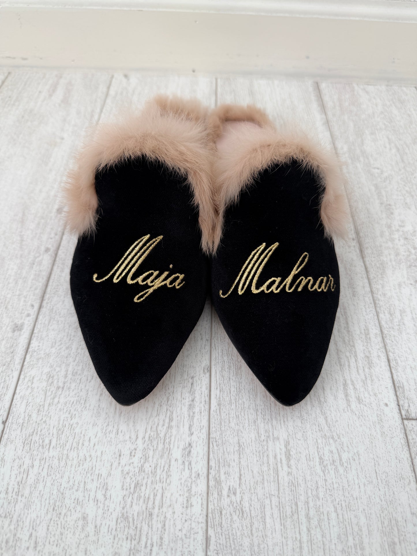 MULES FUR BLACK VELVET, GOLDEN NAME AND SURNAME (Sample Sale)