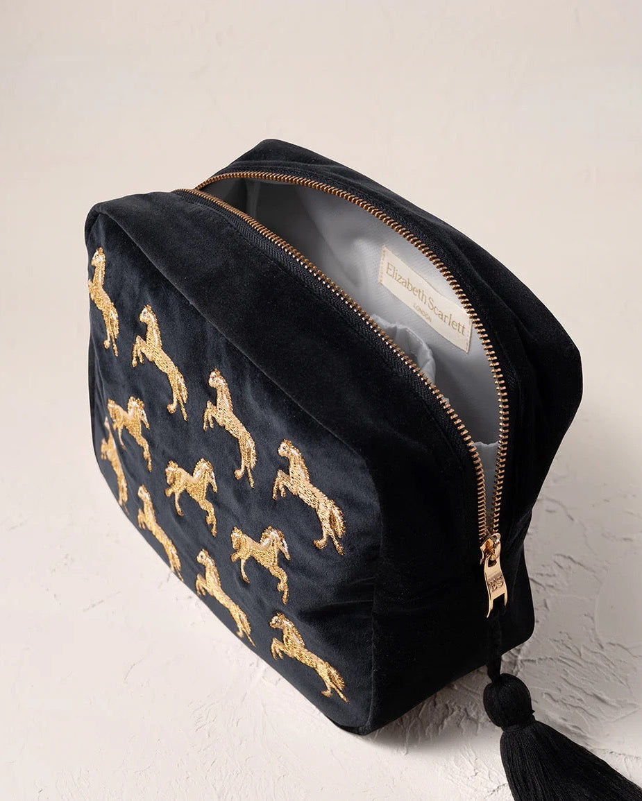 Wild Horses Velvet Wash Bag -Charcoal-